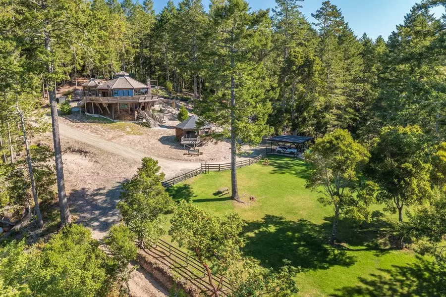 200 S Ranch RD, Pescadero, CA 94060