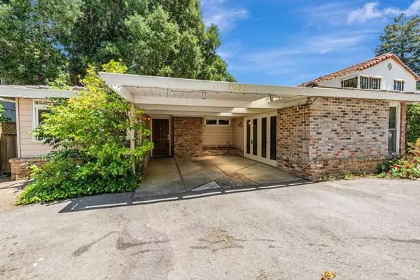 Menlo Park, CA 94025,1036 Almanor AVE