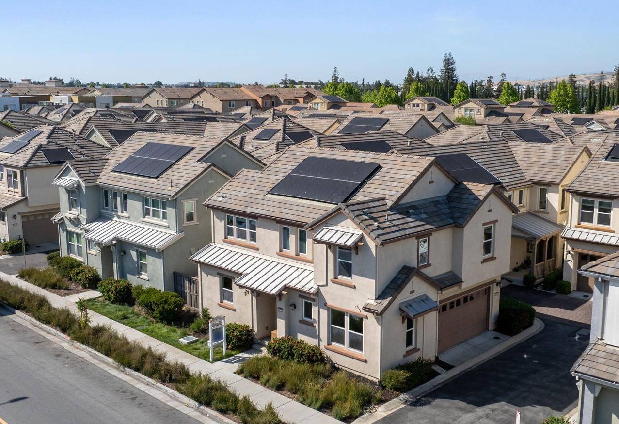 6082 Charlotte DR, San Jose, CA 95123