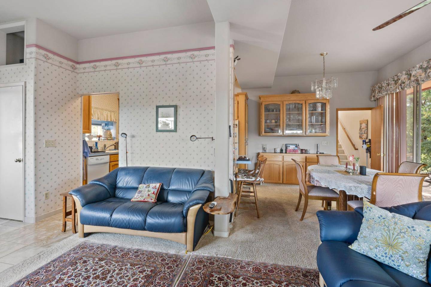 Scotts Valley, CA 95066,945 Eagle RD
