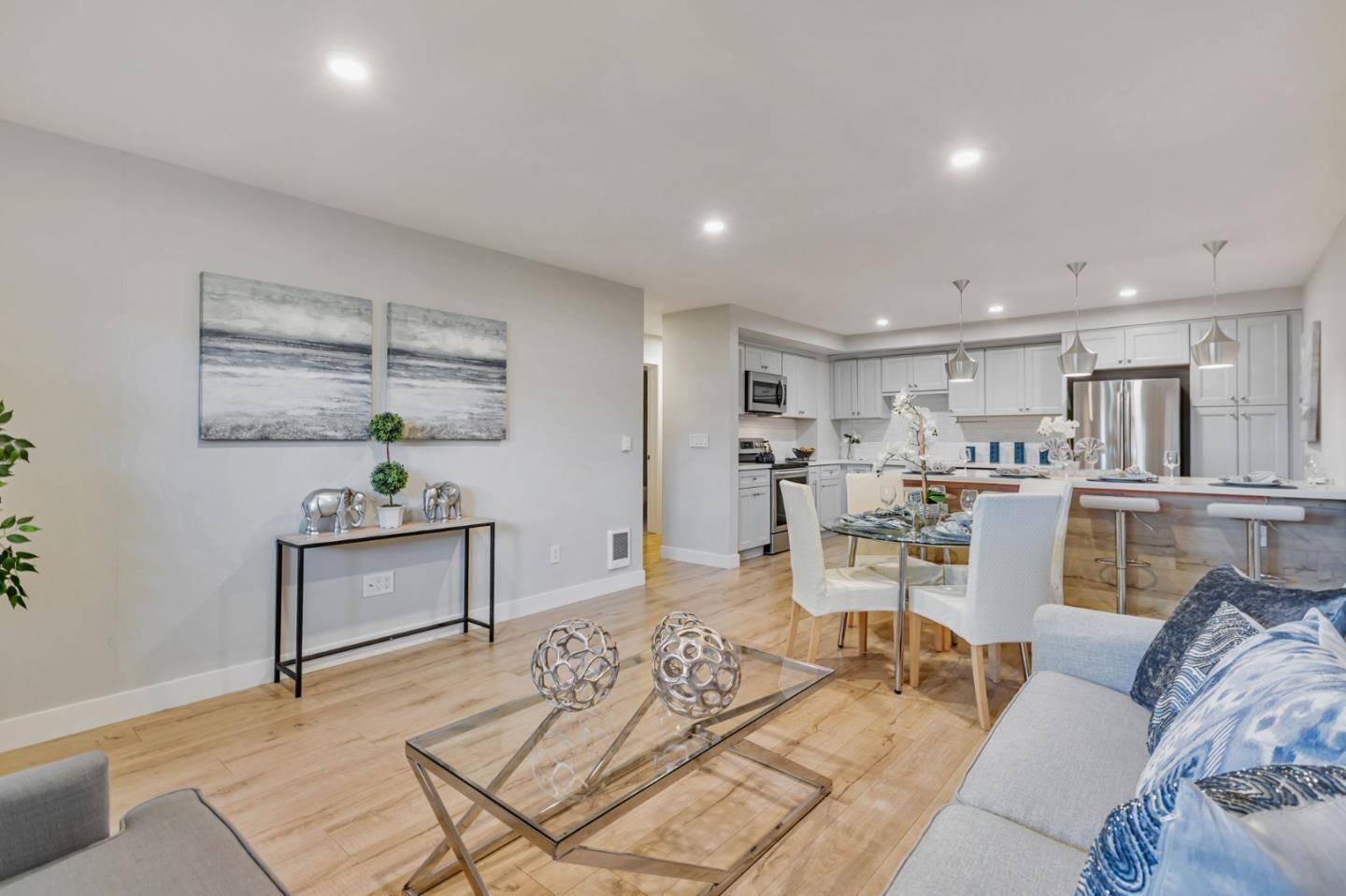 1720 Halford AVE 124, Santa Clara, CA 95051