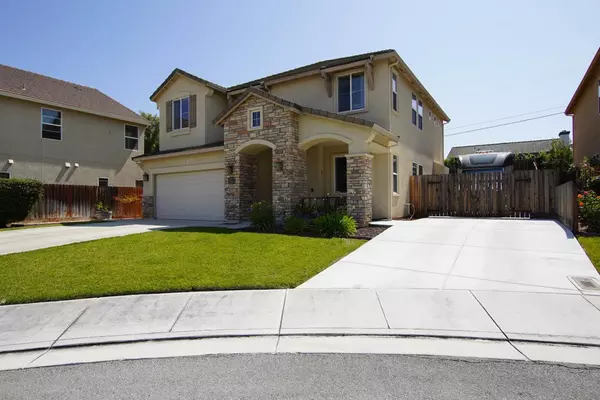 Hollister, CA 95023,1251 Mulberry ST