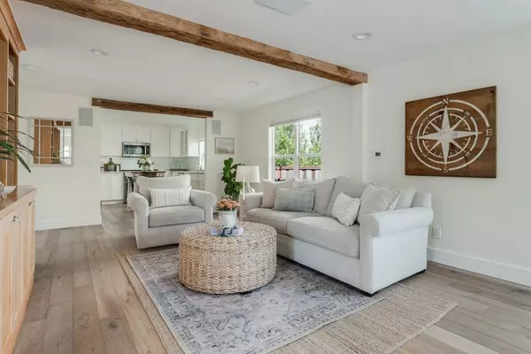 Aptos, CA 95003,430 Hillcrest DR