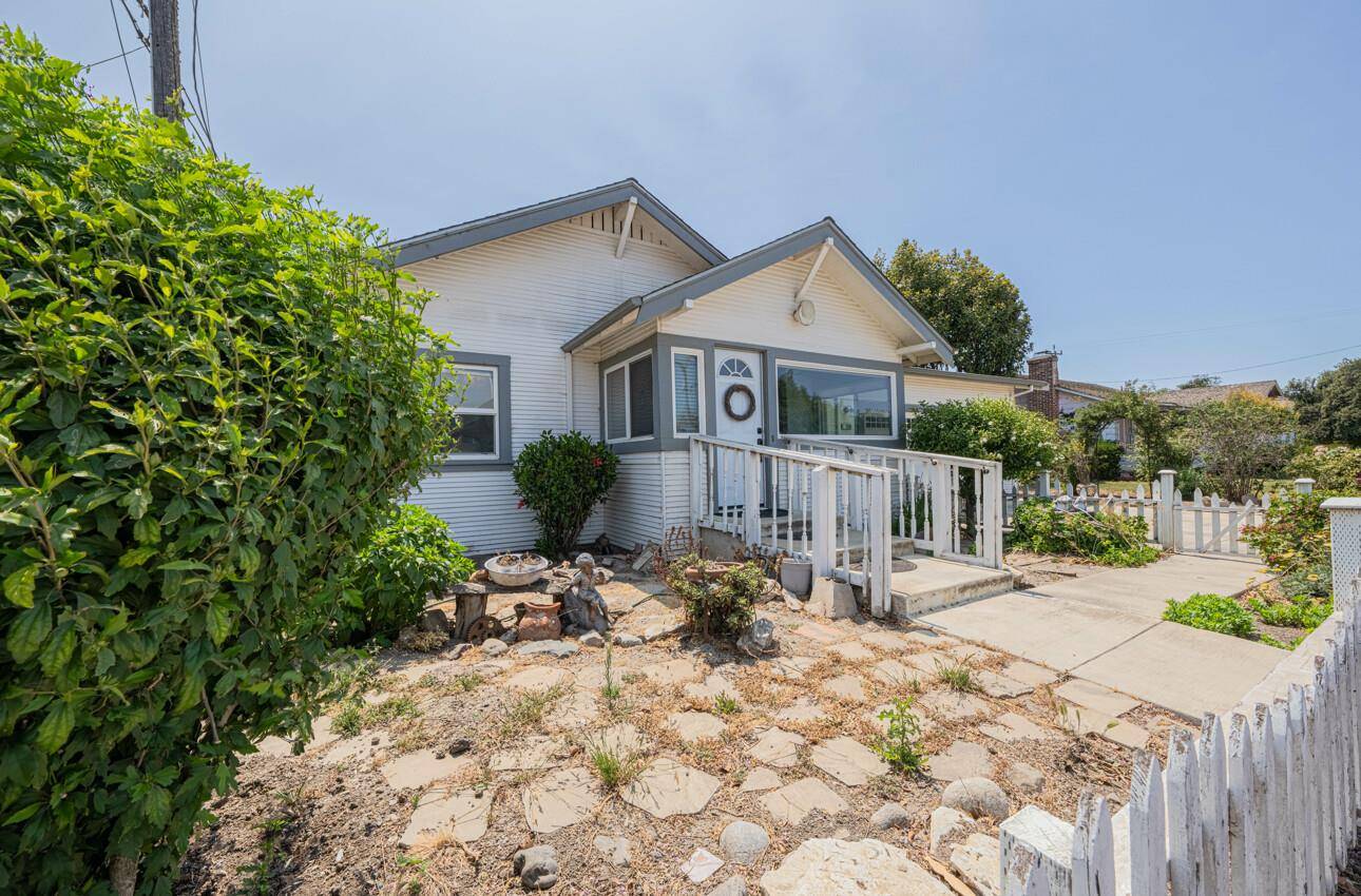 Gonzales, CA 93926,159 Belden ST