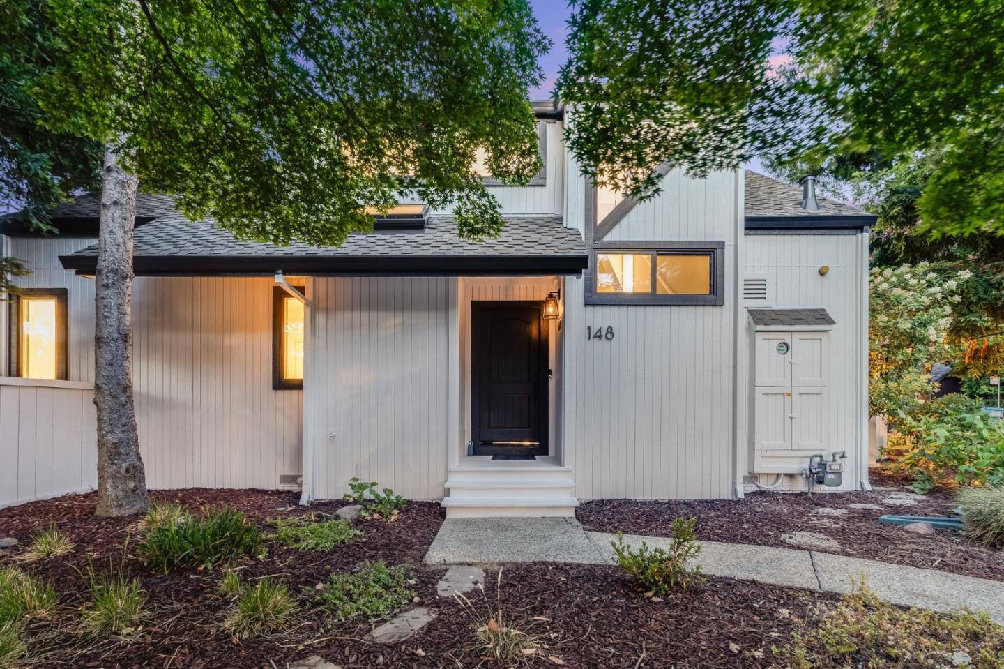 148 Promethean WAY, Mountain View, CA 94043