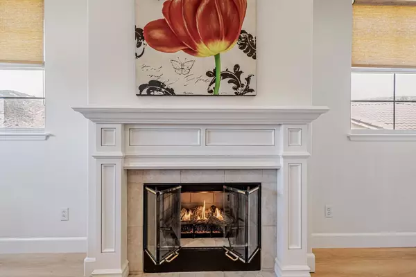 Brisbane, CA 94005,33 Lupine Valley CT