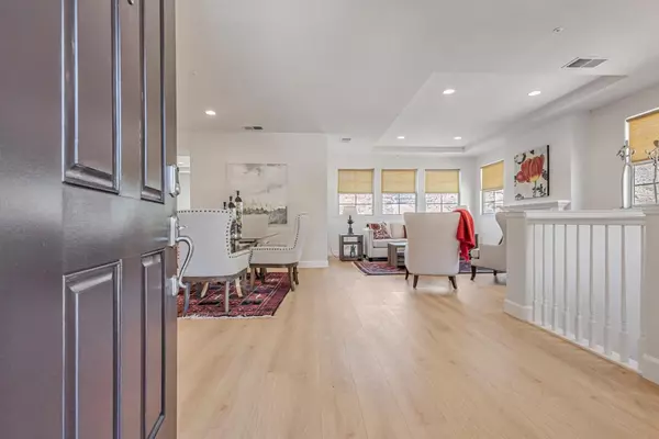 Brisbane, CA 94005,33 Lupine Valley CT