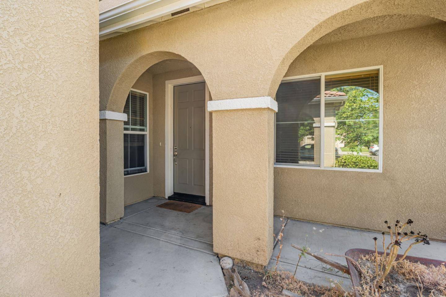 Los Banos, CA 93635,367 Sunburst ST