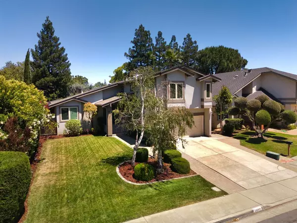 6892 Villagewood WAY, San Jose, CA 95120