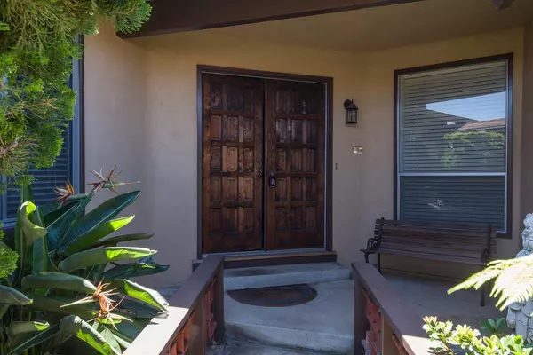 Foster City, CA 94404,748 Gull AVE