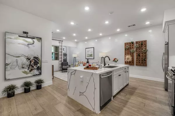 1000 Berryessa LN 211, Davis, CA 95616