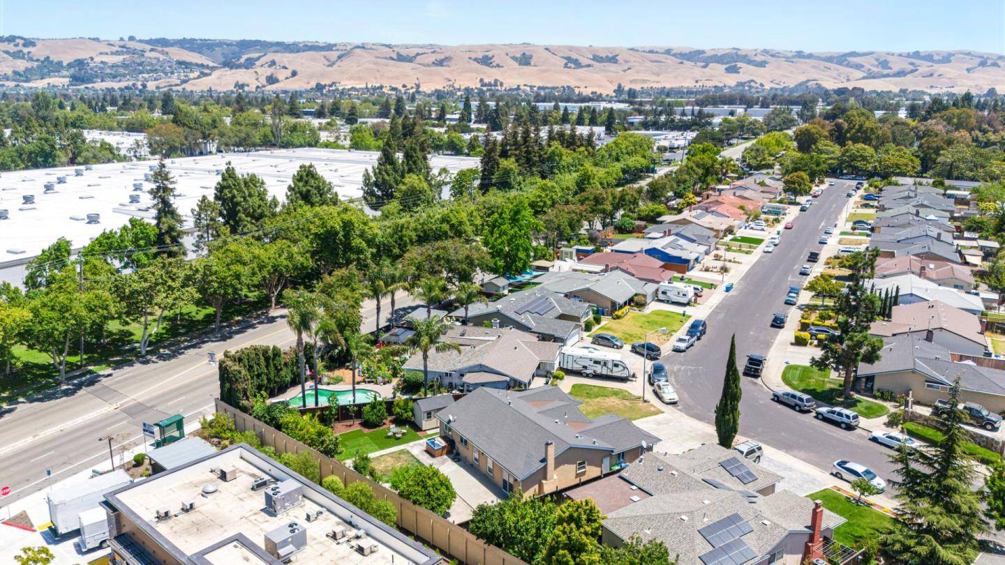 Union City, CA 94587,2686 Ascot WAY