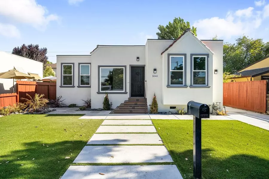 3040 Hoover ST, Redwood City, CA 94063
