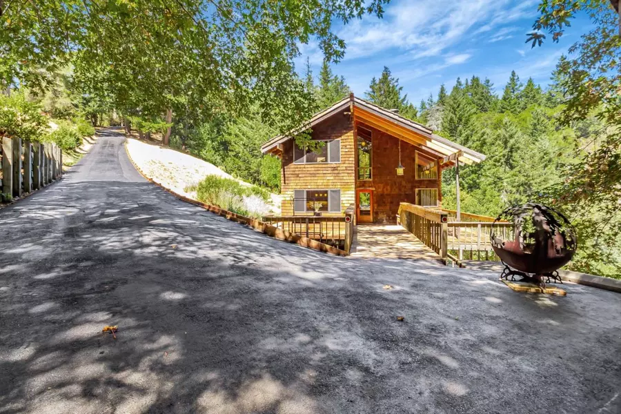 855 Oak Ridge RD, Los Gatos, CA 95033