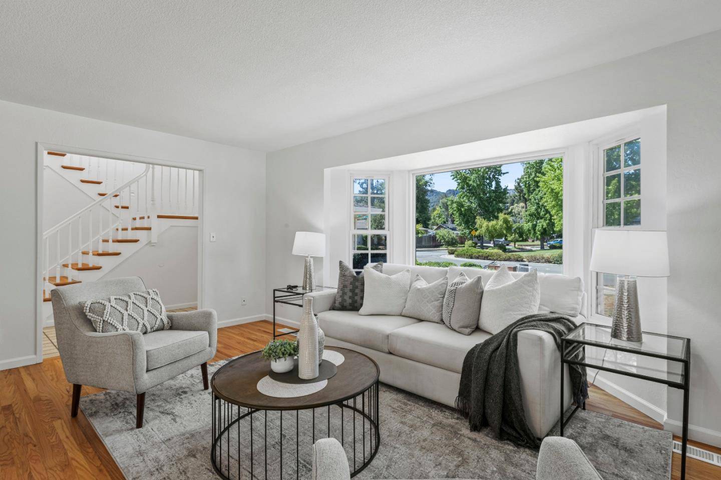 San Jose, CA 95120,6826 Glenview DR