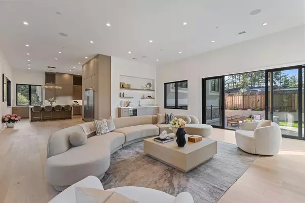 Monte Sereno, CA 95030,18071 Saratoga Los Gatos RD