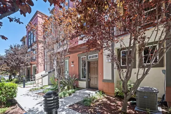 1037 Abruzzo LN 6, San Jose, CA 95131