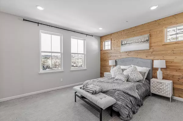Morgan Hill, CA 95037,18018 Monterey ST