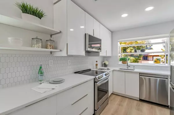 Santa Clara, CA 95051,1400 Bowe AVE 1105