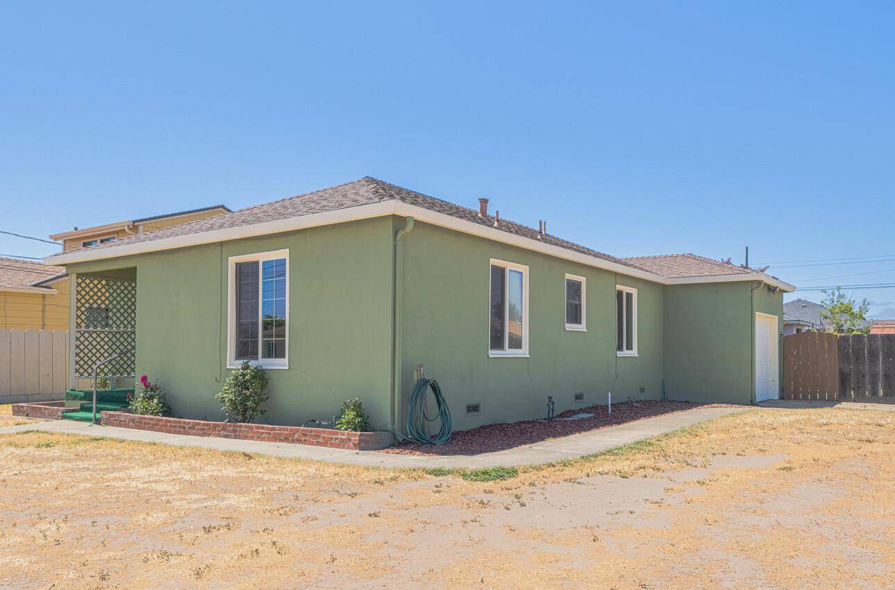 Salinas, CA 93905,545 Towt ST