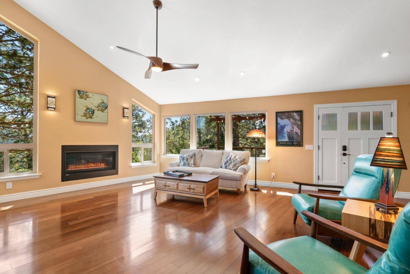 Scotts Valley, CA 95066,112 Blueberry DR