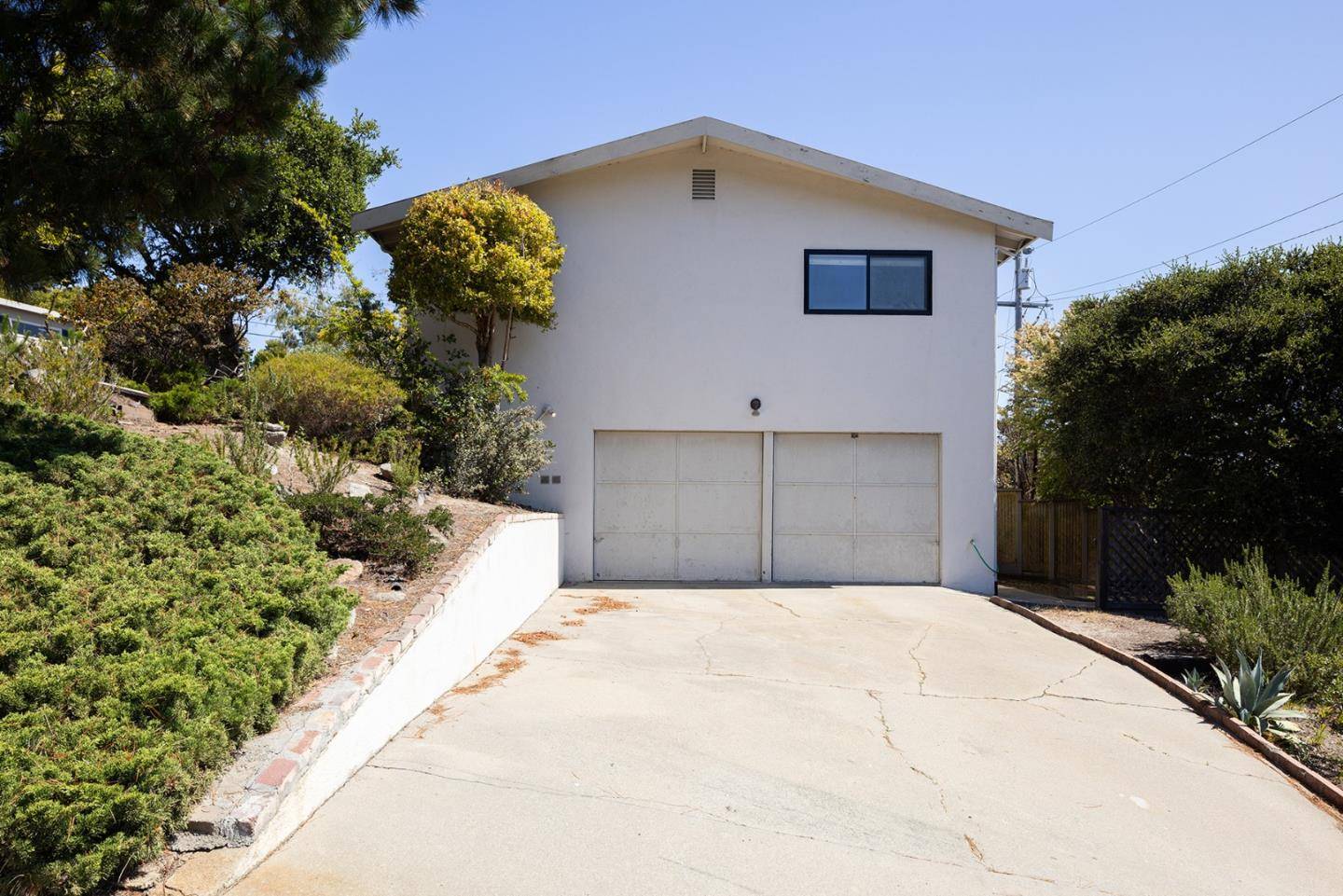 Monterey, CA 93940,5 Shady LN