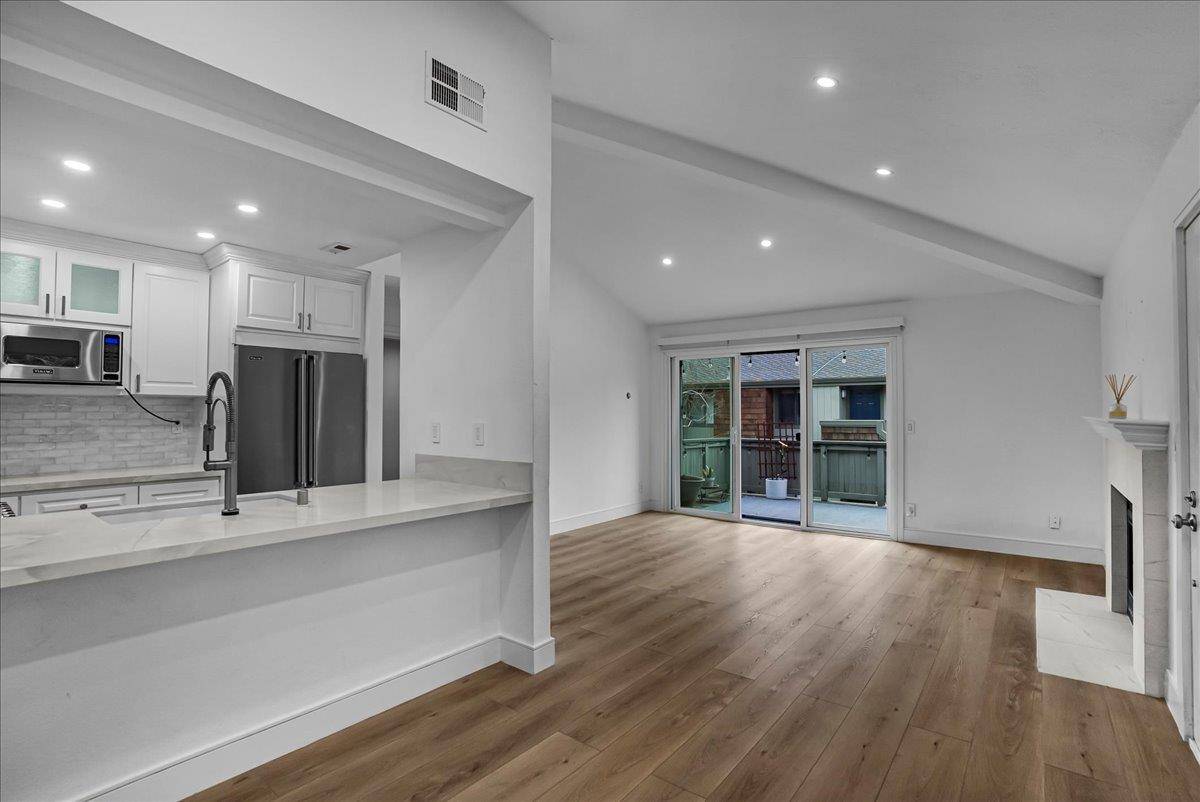 2014 La Terrace CIR, San Jose, CA 95123