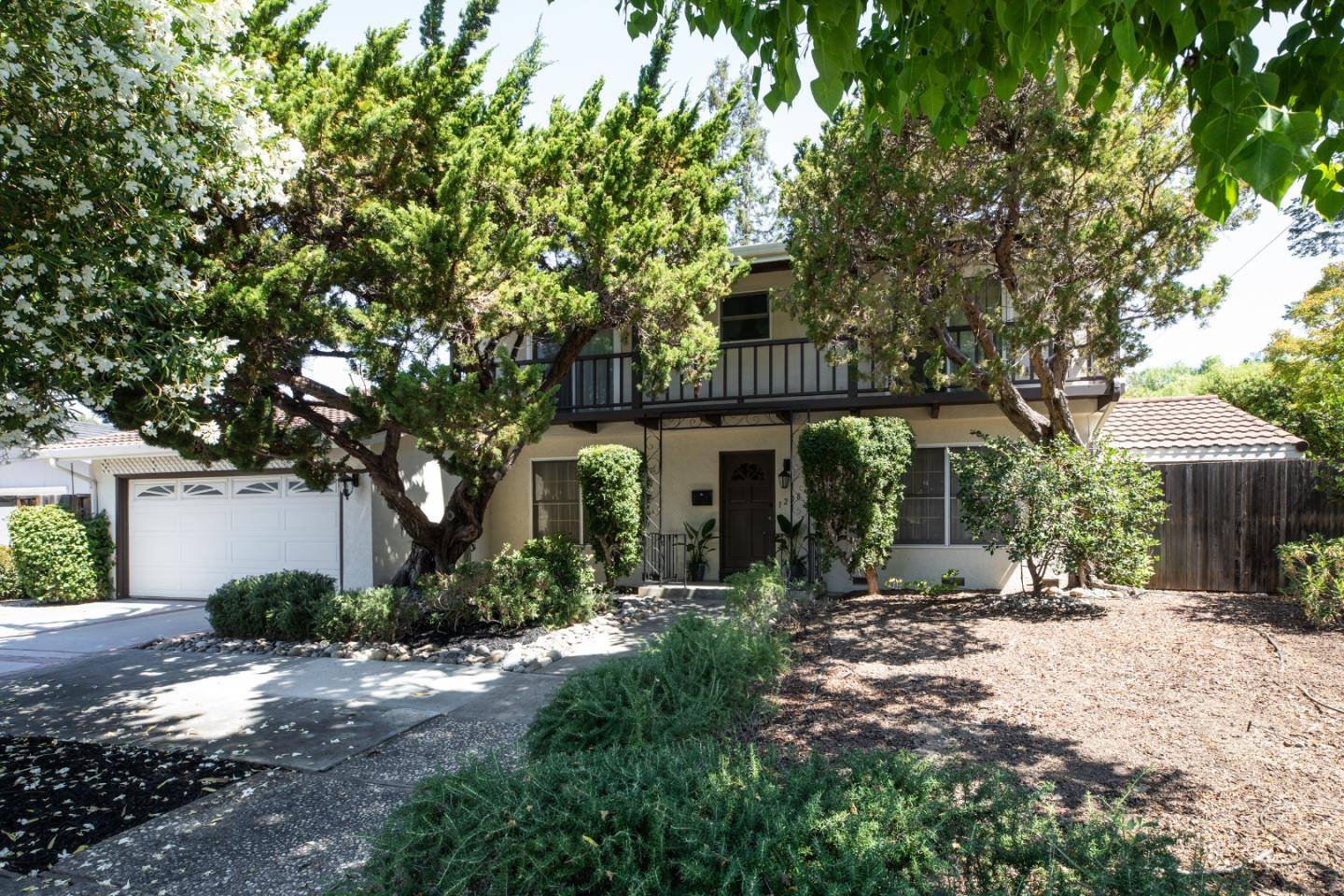 1208 Fairbrook DR, Mountain View, CA 94040
