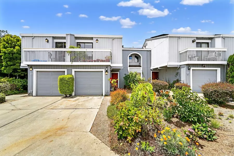 1757 30th AVE, Santa Cruz, CA 95062