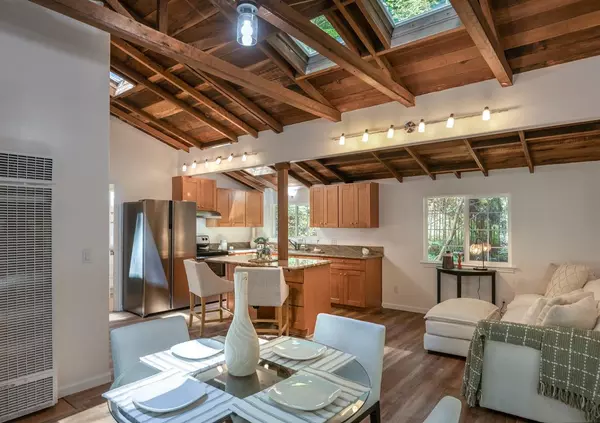 Felton, CA 95018,1022 Brookside DR