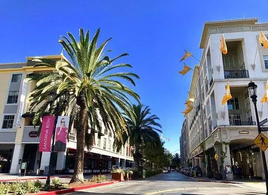 San Jose, CA 95128,333 Santana ROW 239