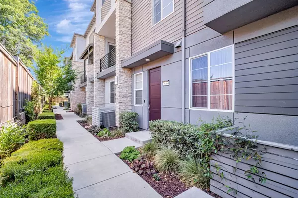 Hayward, CA 94544,29464 Urbia WAY