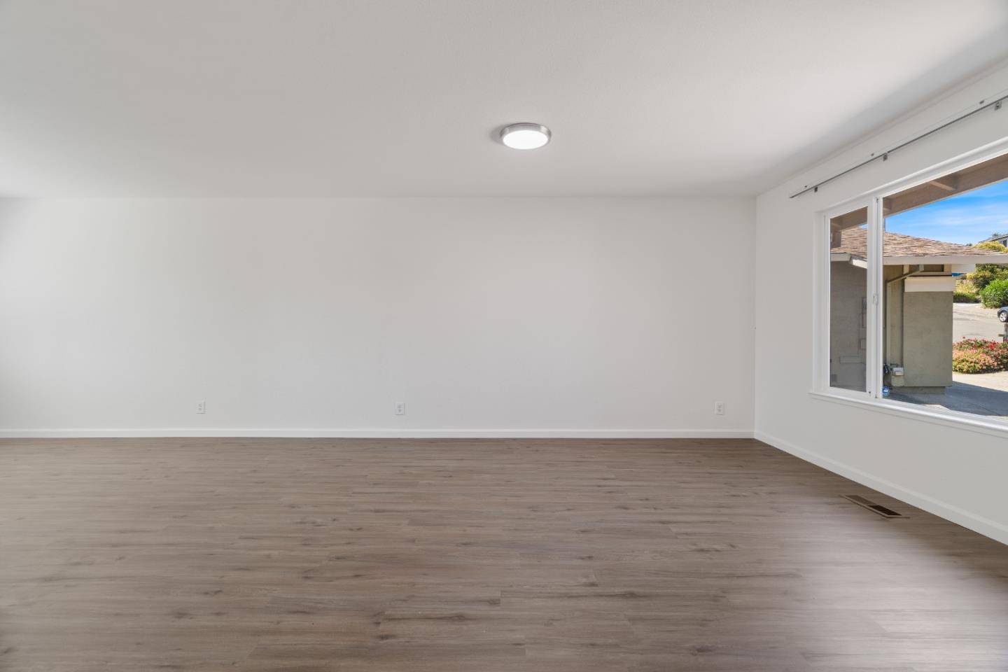 Vallejo, CA 94591,1155 Granada ST