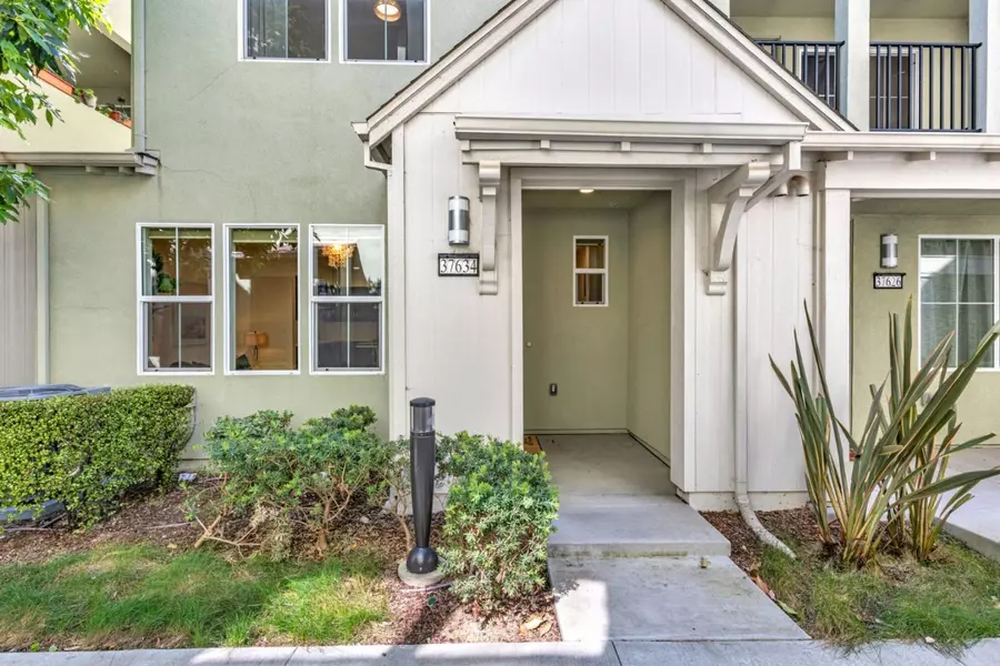 37634 Cape Cod RD, Newark, CA 94560