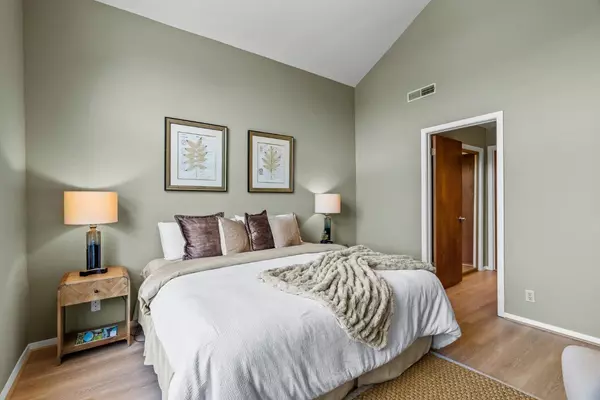 Scotts Valley, CA 95066,29 Arabian WAY