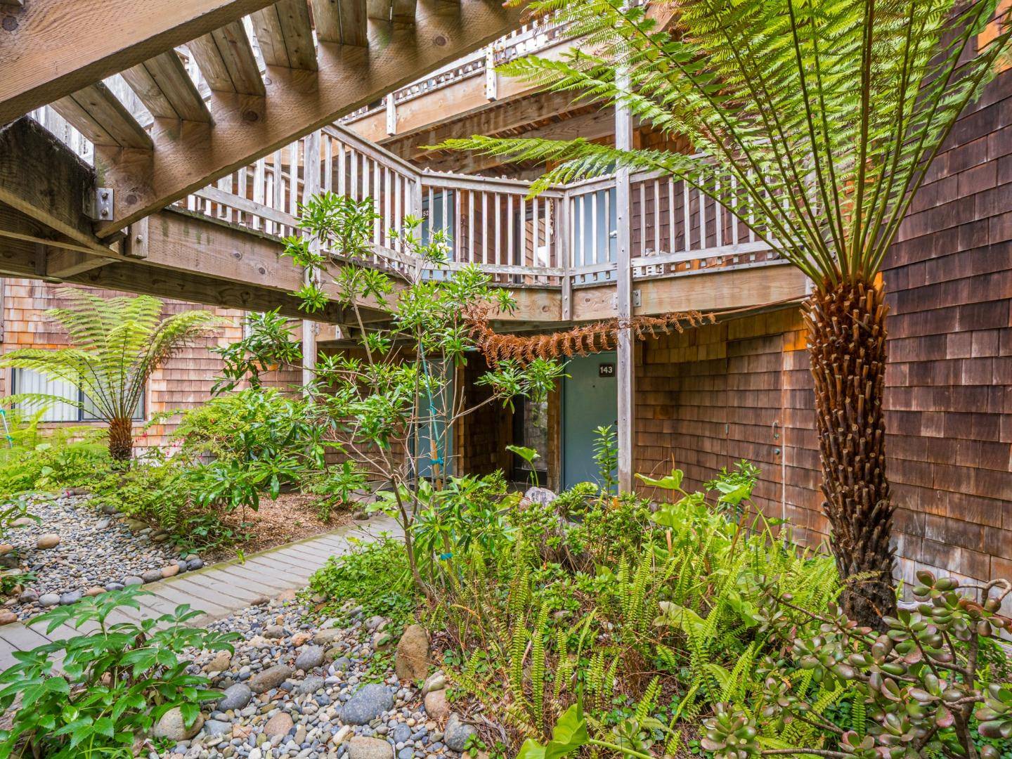 La Selva Beach, CA 95076,101 Shell DR 143