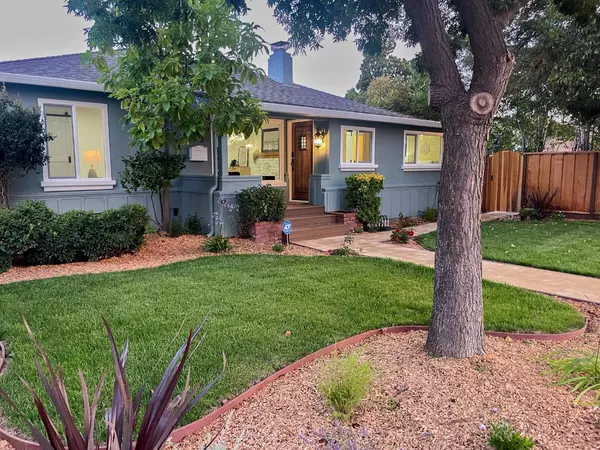1992 De La Pena AVE, Santa Clara, CA 95050