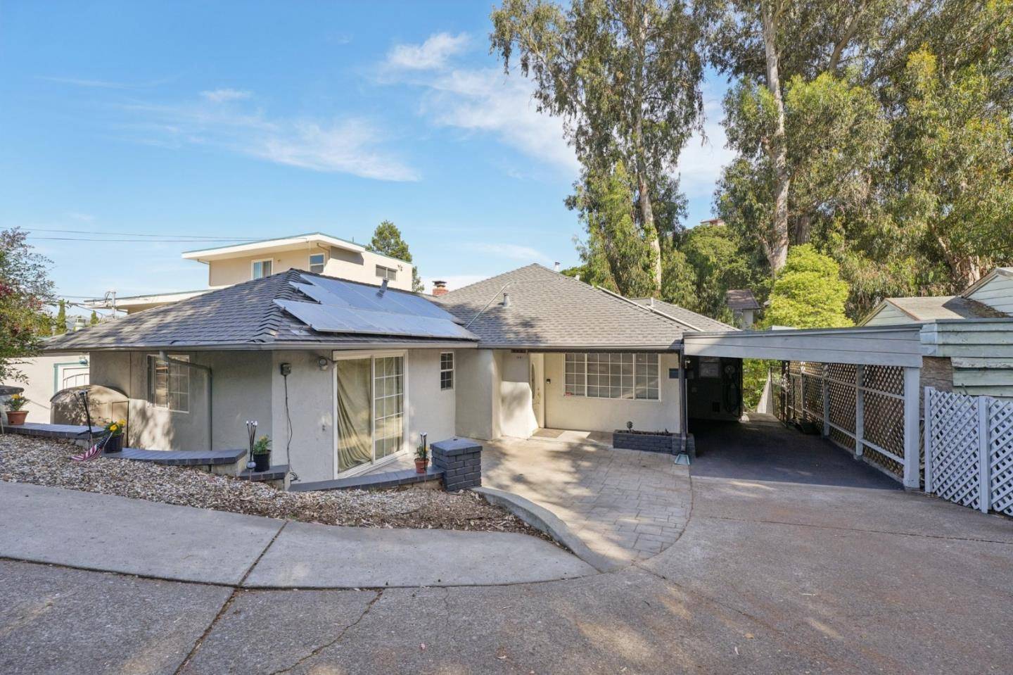 2401 Somerset AVE, Castro Valley, CA 94546