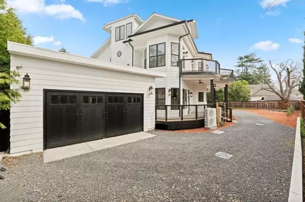 San Jose, CA 95125,1327 Pine AVE