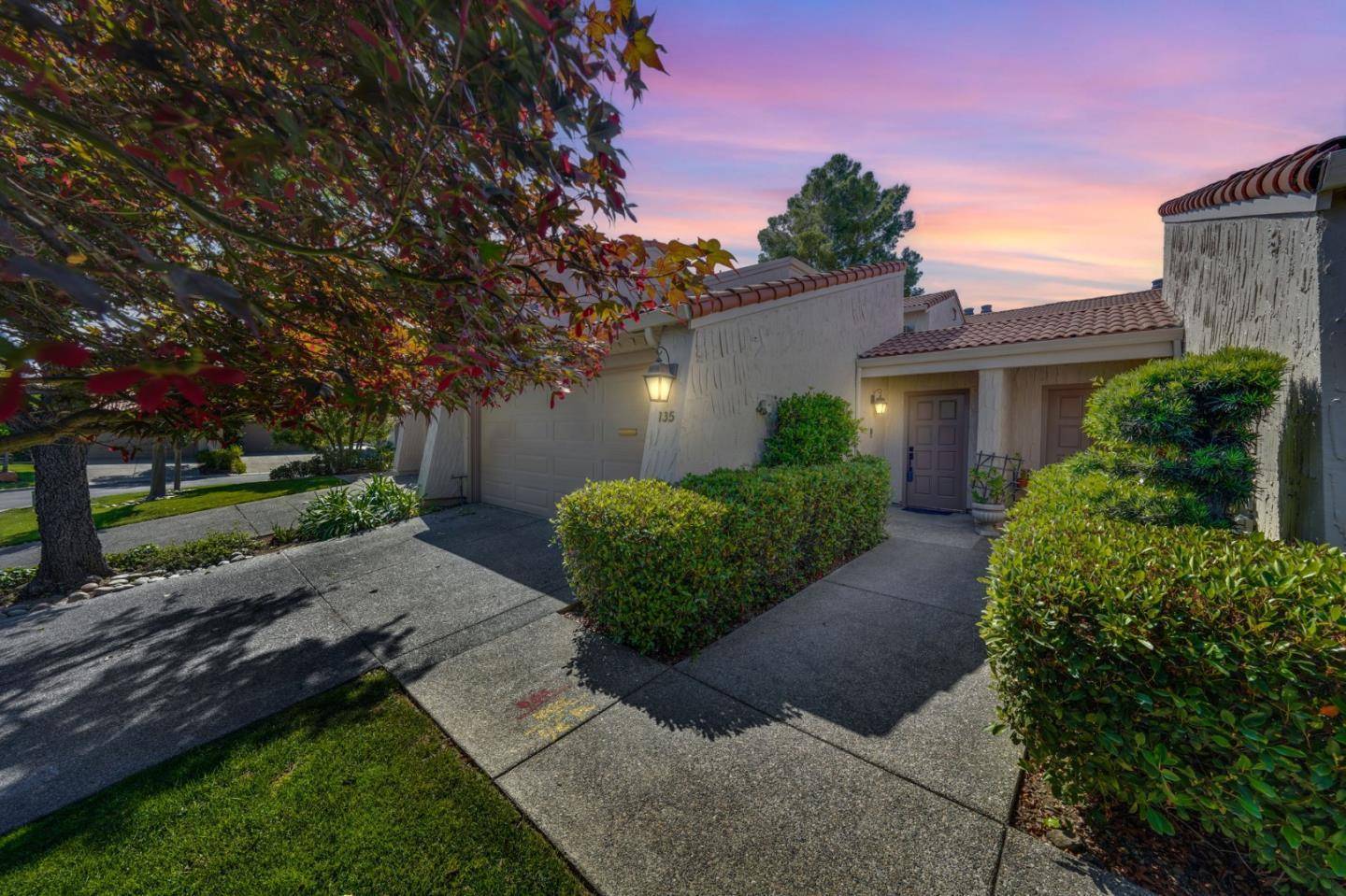 135 Calle Larga, Los Gatos, CA 95032