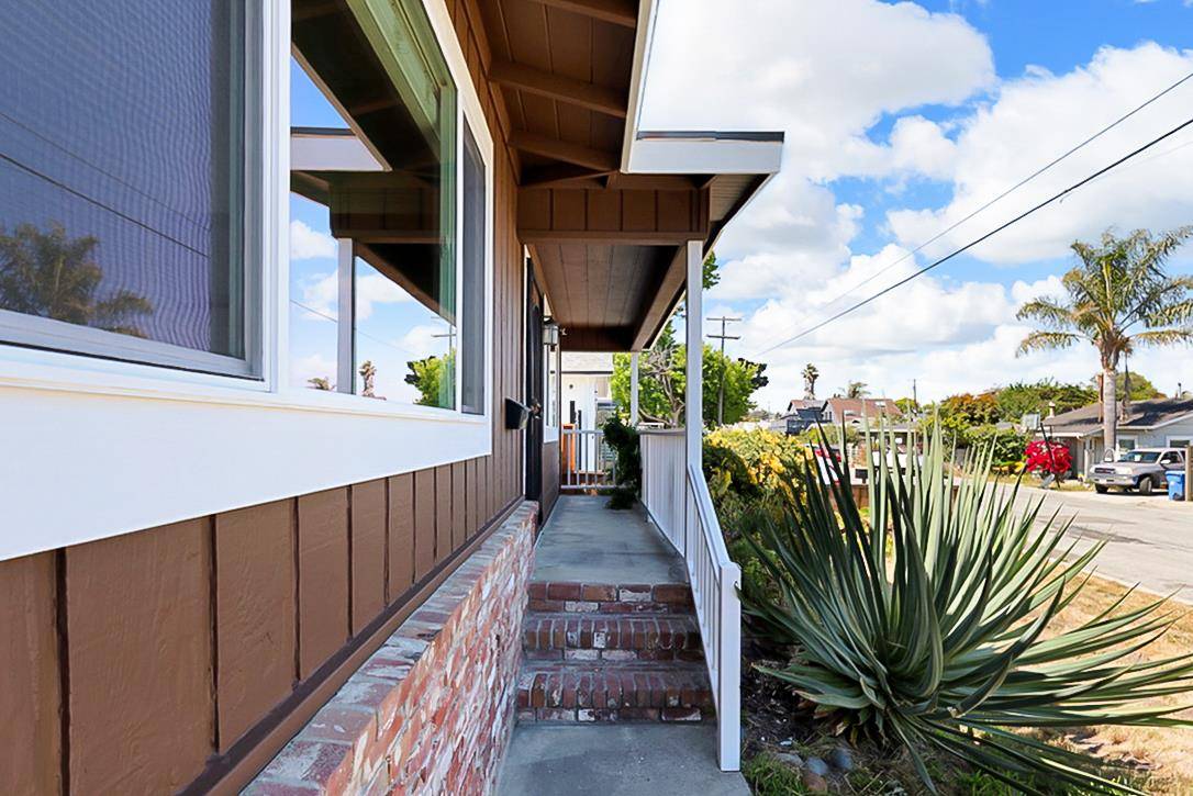 Santa Cruz, CA 95060,123 Surfside AVE