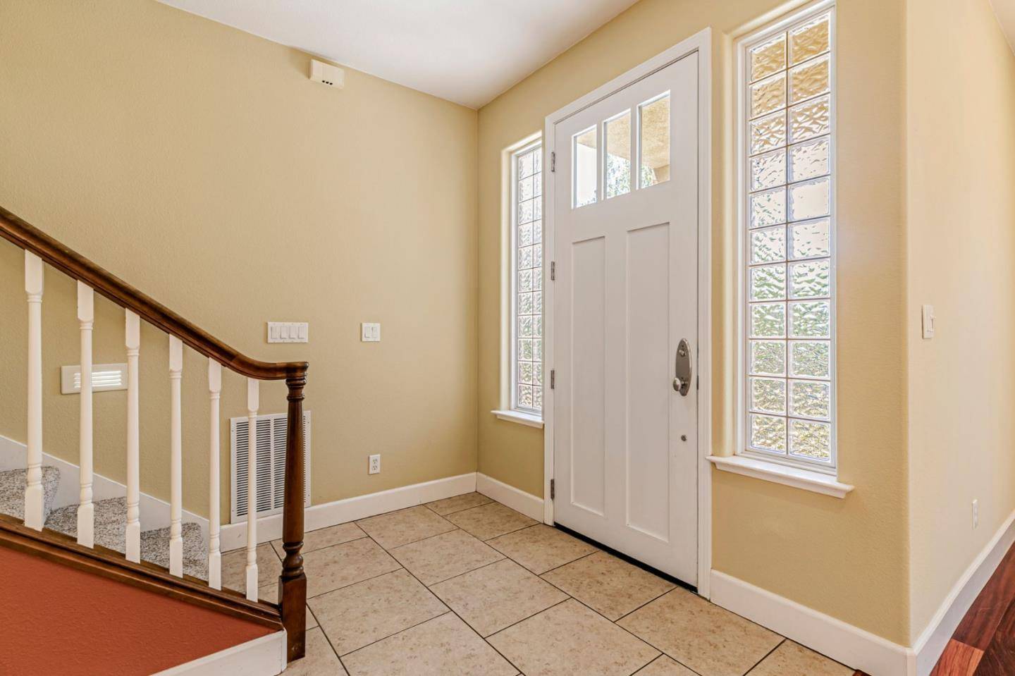 Scotts Valley, CA 95066,228 N Navarra DR
