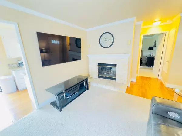 Salinas, CA 93901,1053 Riker ST 1