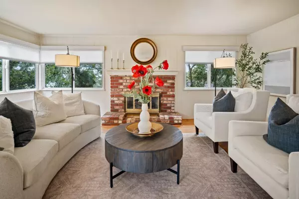 1694 Prescott AVE, Monterey, CA 93940