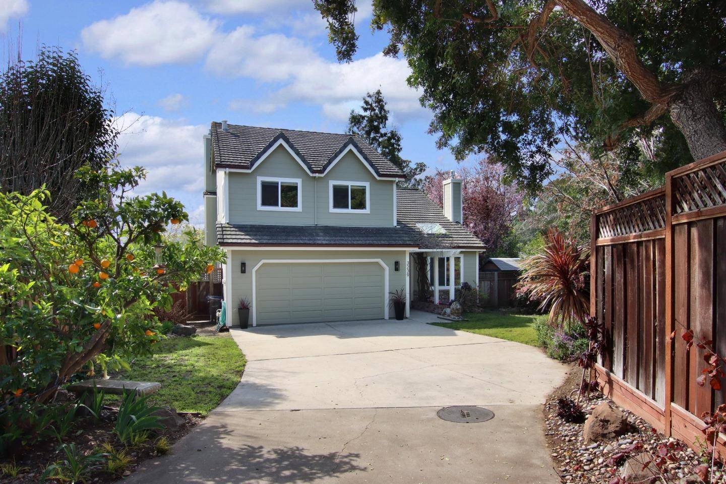 Soquel, CA 95073,3239 O'Neill CT