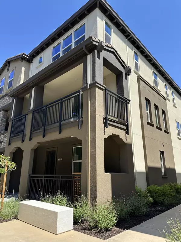 923 Layola LN, Morgan Hill, CA 95037