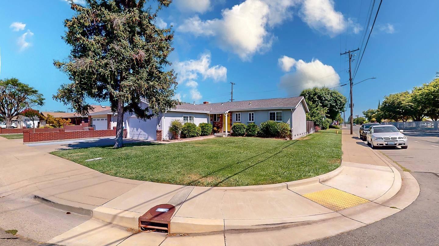 Lodi, CA 95242,2001 Jerry LN
