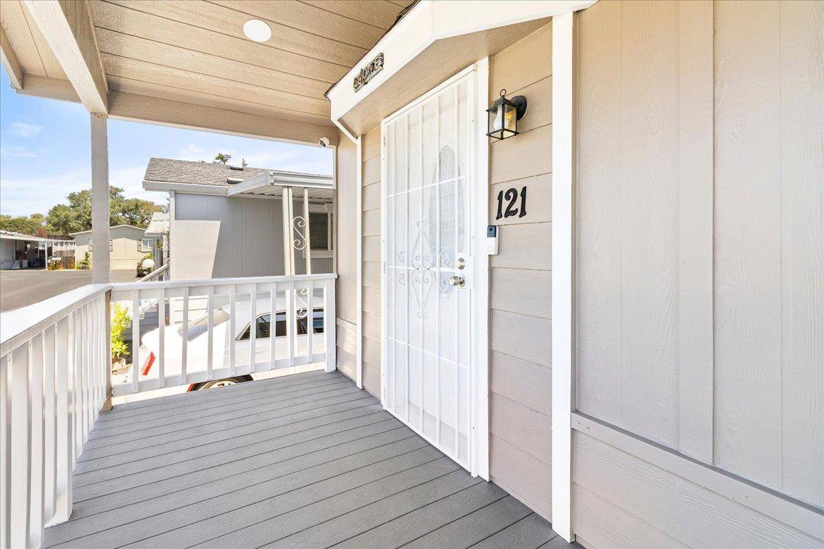 Watsonville, CA 95076,789 Green Valley RD 121