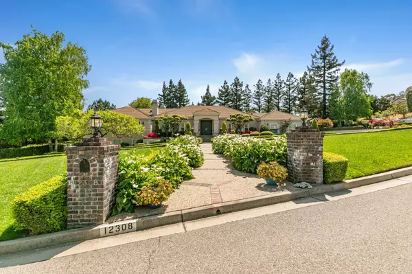 Saratoga, CA 95070,12308 Crayside LN