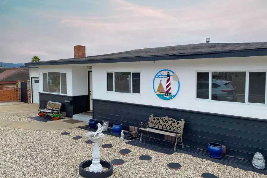 1609 Soto ST, Seaside, CA 93955